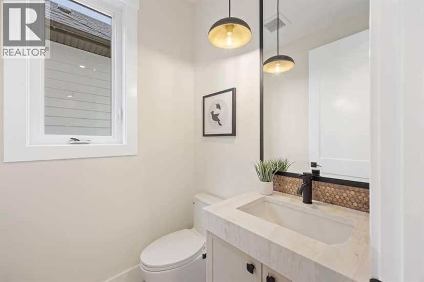1510 20a Street NW — photo 10 of 40