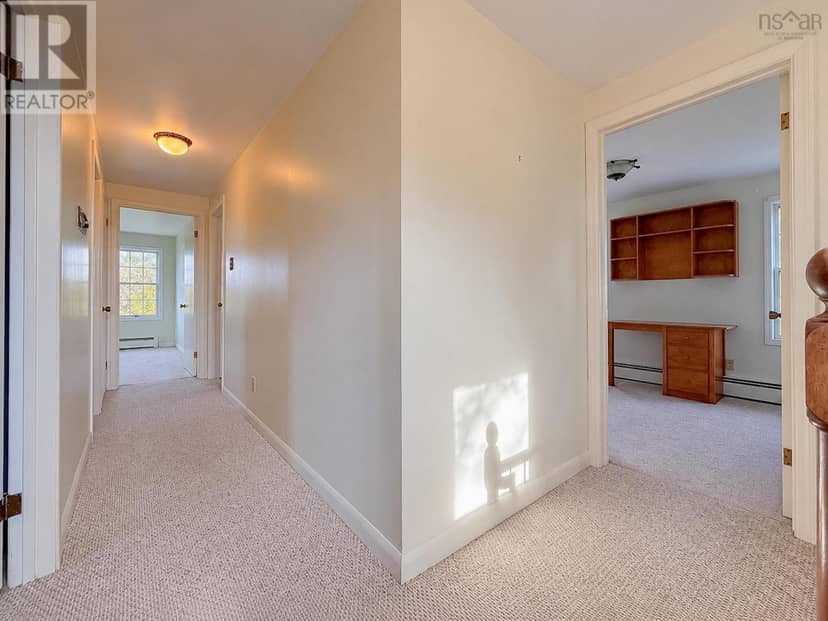 15 Lynnbrook Drive — photo 23 of 40