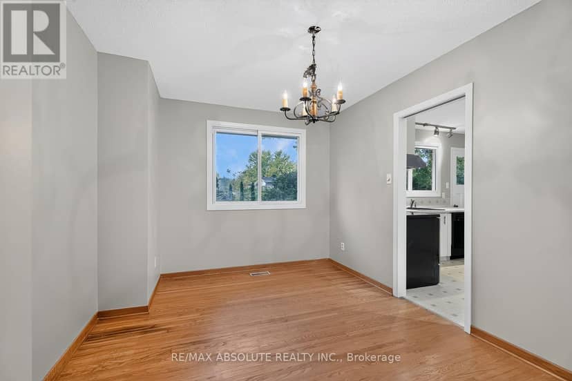 2166 Monson Crescent — photo 17 of 34