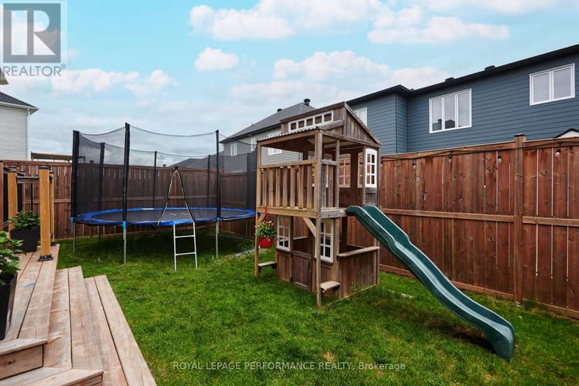 56 Pelham Crescent — photo 33 of 37