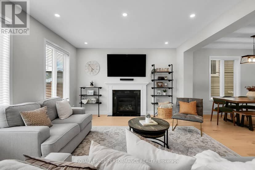 56 Pelham Crescent, Ottawa, photo 6
