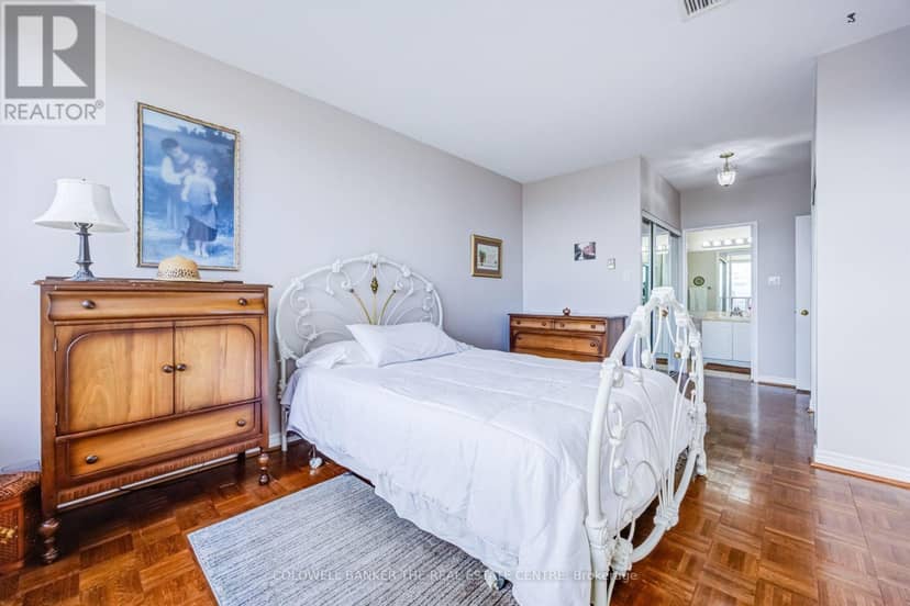 PH22 - 32 Clarissa Drive — photo 19 of 40