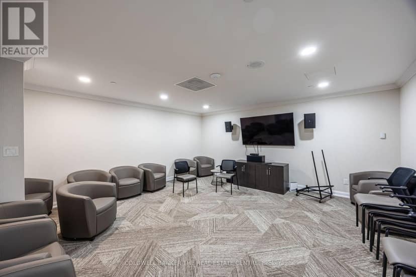 PH22 - 32 Clarissa Drive — photo 34 of 40