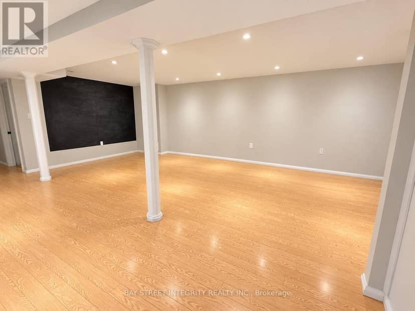 29 - 1580 Lancaster Drive — photo 25 of 29