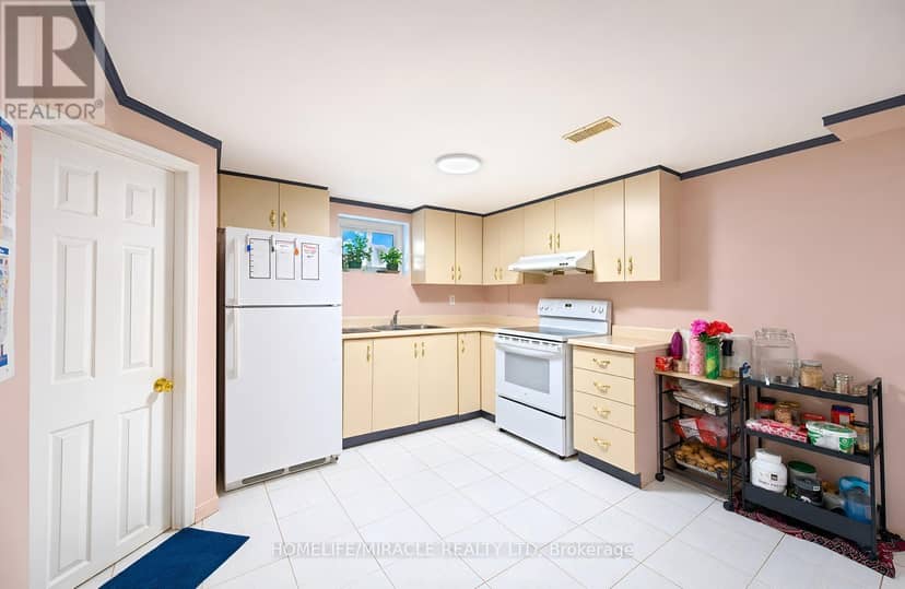 14 Tinton Crescent — photo 35 of 40