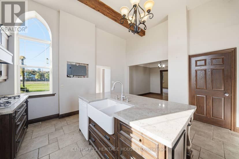 205 Norfolk County 45 Road — photo 9 of 40