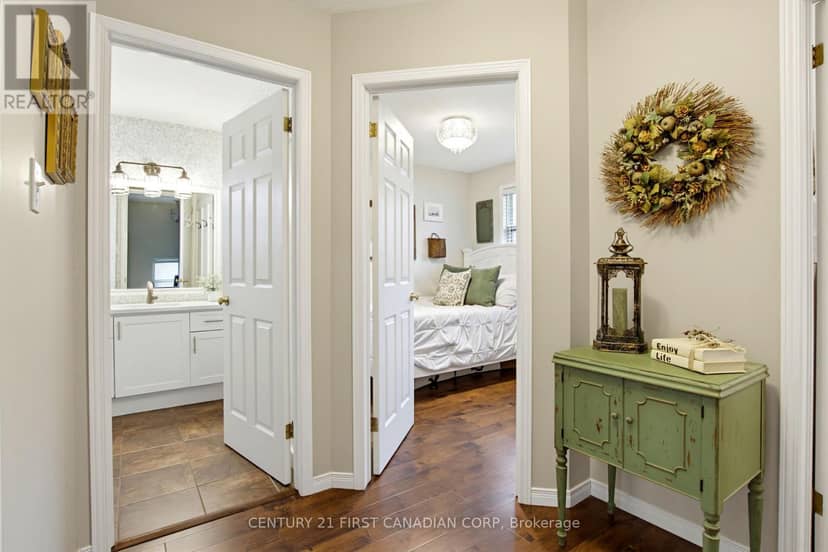 10 Exmouth Drive — photo 18 of 37