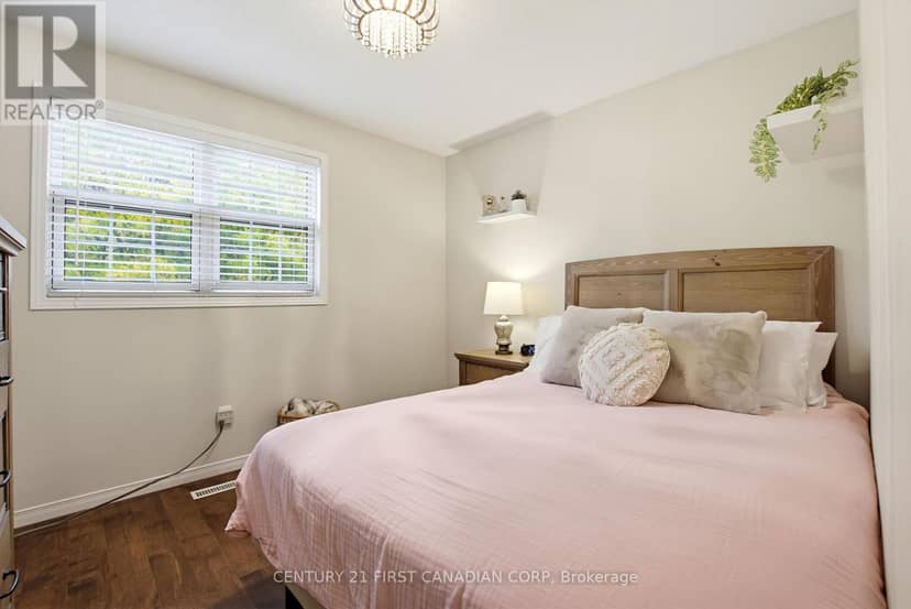 10 Exmouth Drive — photo 25 of 37