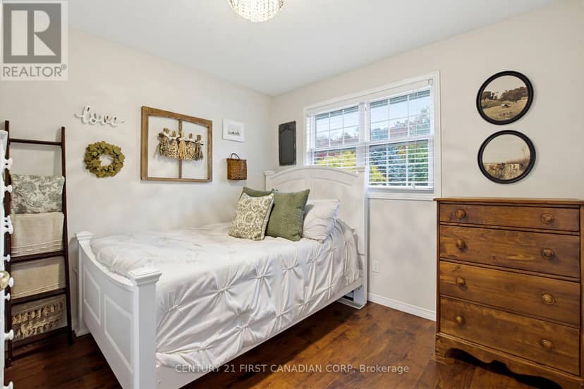 10 Exmouth Drive — photo 22 of 37