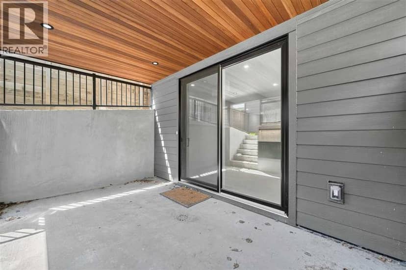 924 33A Street NW — photo 38 of 40