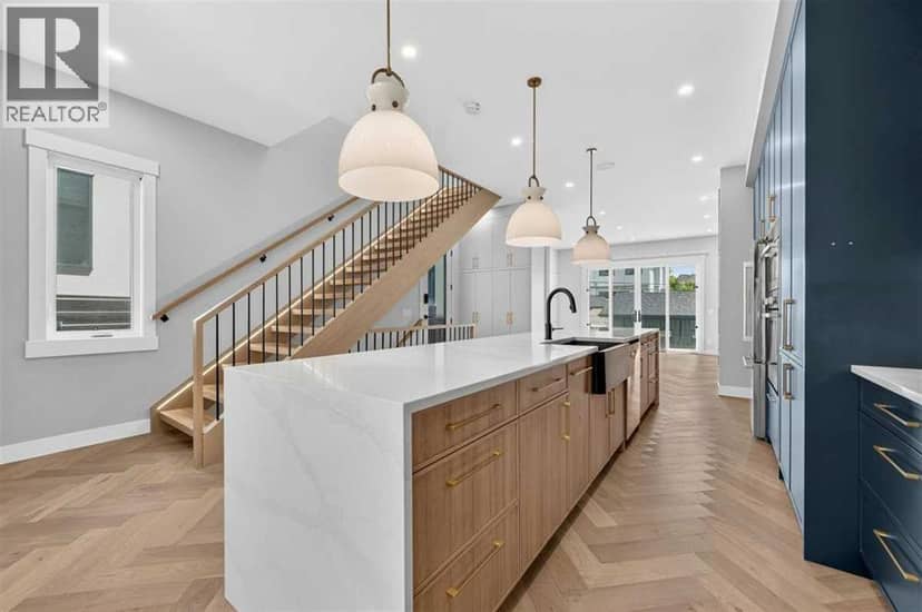 924 33A Street NW — photo 9 of 40