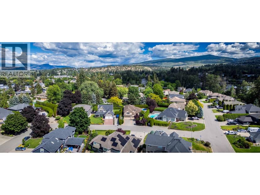 492 Carona Crescent, Kelowna, photo 2