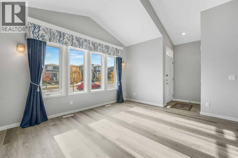 156 Belmont Boulevard SW — photo 9 of 40