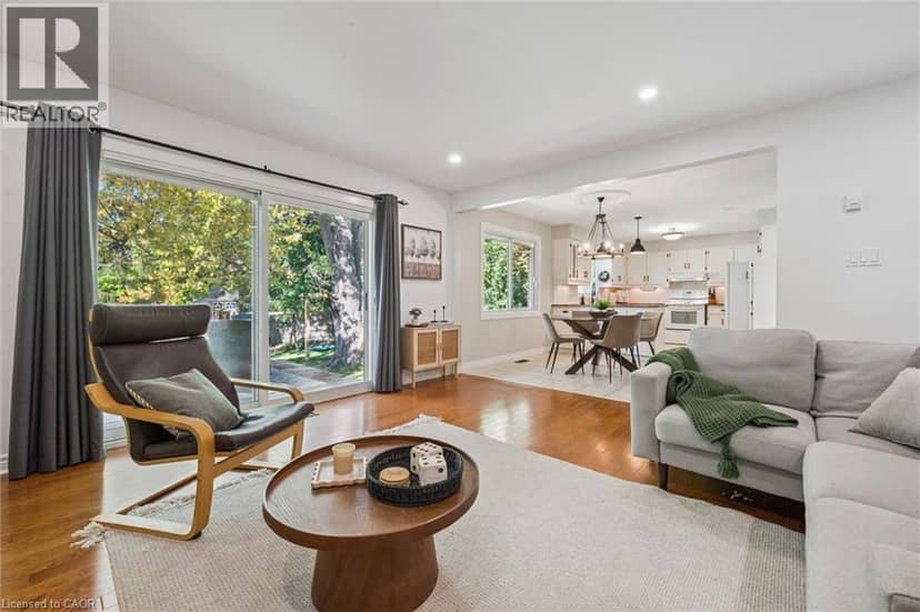 51 CAYLEY Court — photo 13 of 40