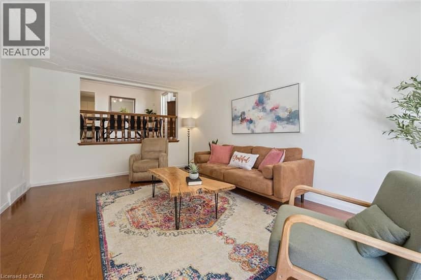 51 CAYLEY Court, Kitchener, photo 6
