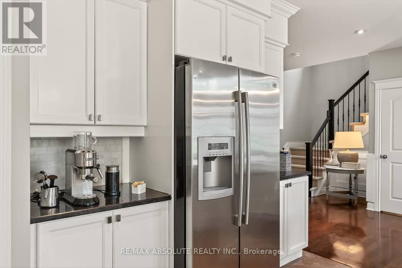 414 Landswood Way — photo 12 of 40