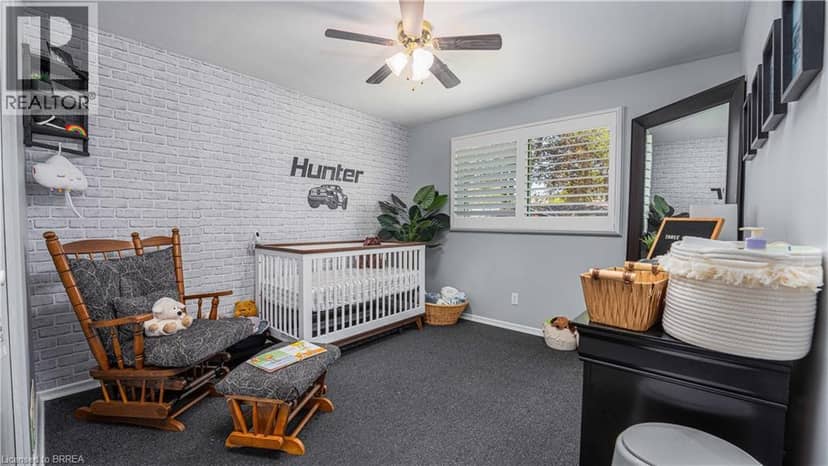 10 AARON Place — photo 13 of 19