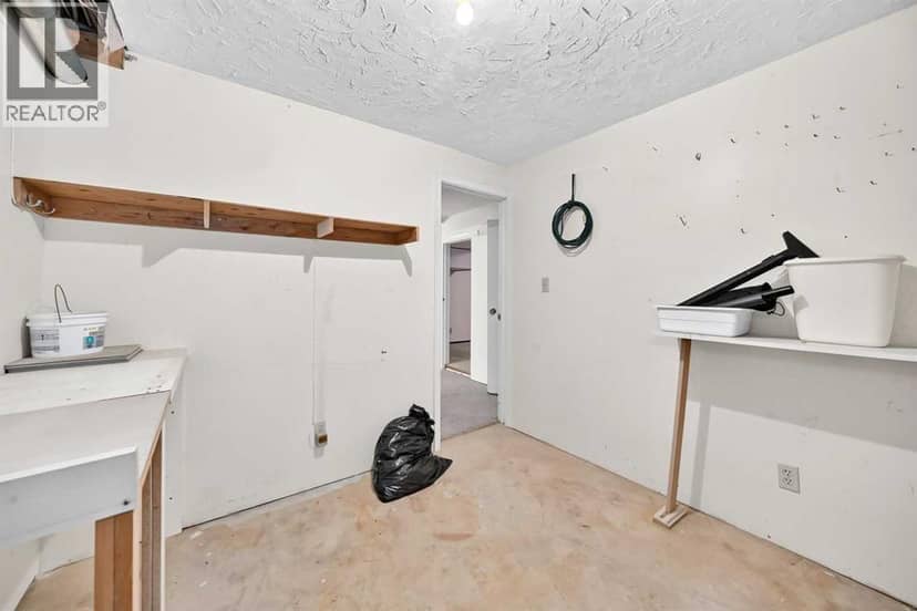 6437 Coach Hill Road SW — photo 31 of 40