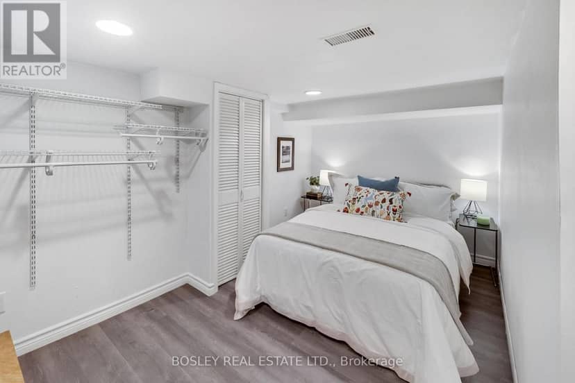 97 Oakcrest Avenue — photo 32 of 40