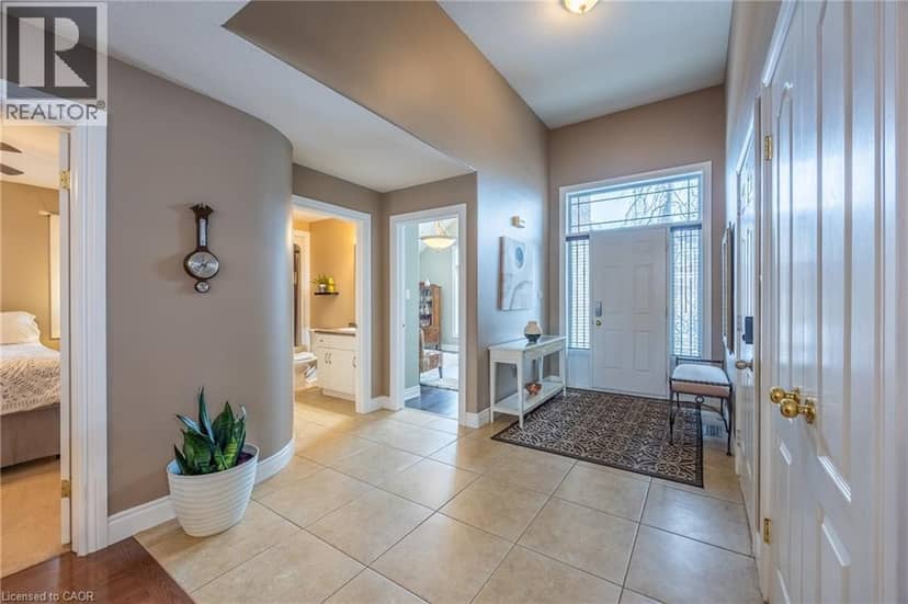 45 CARDINAL Lane, Port Dover, photo 4
