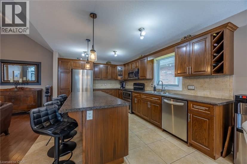 45 CARDINAL Lane, Port Dover, photo 8