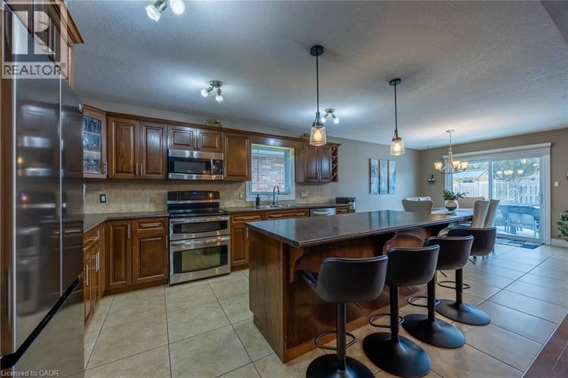 45 CARDINAL Lane, Port Dover, photo 7