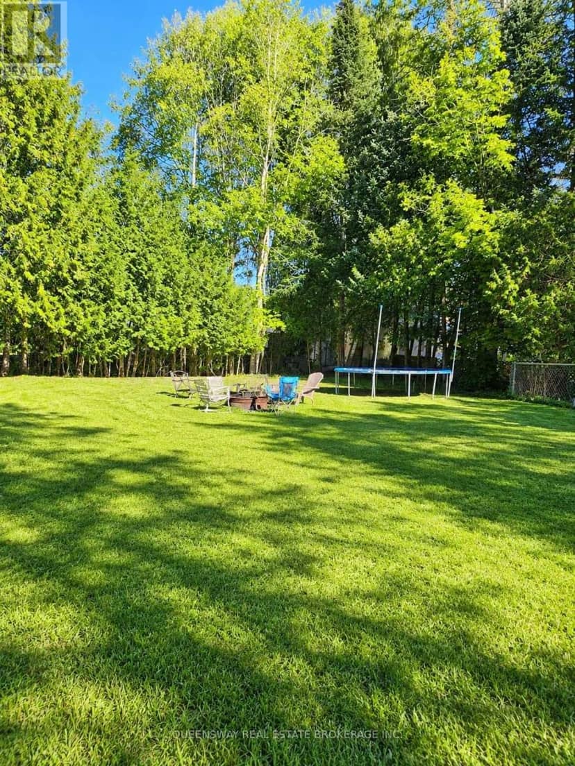 63 Ward Avenue, Oro-Medonte, photo 2