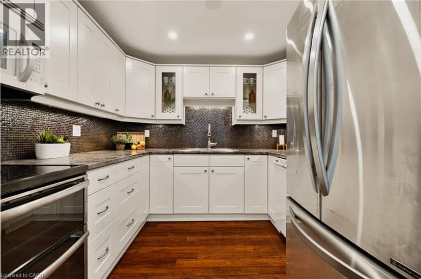 1225 NORTH SHORE Boulevard E Unit# 510 — photo 14 of 40