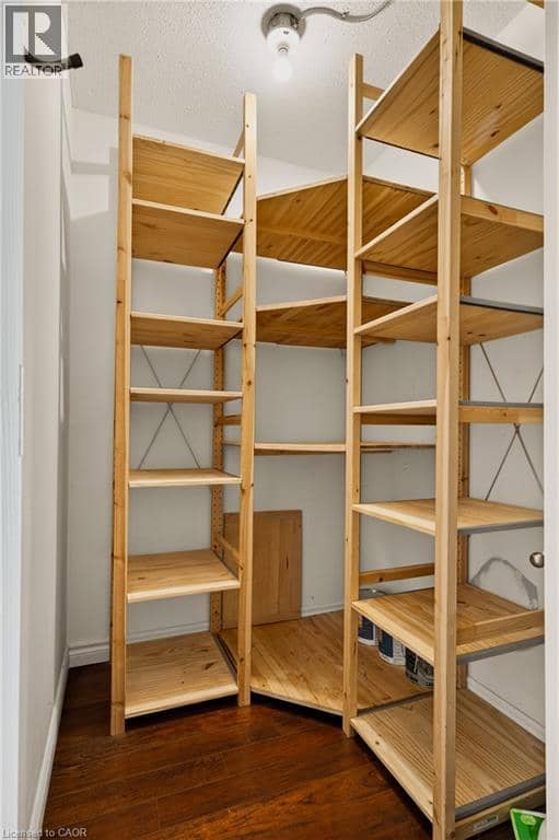 1225 NORTH SHORE Boulevard E Unit# 510 — photo 33 of 40