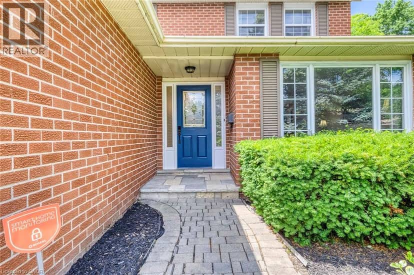 1025 VANIER Drive — photo 2 of 40