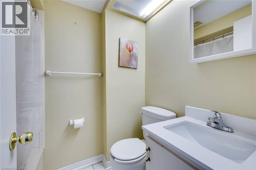 1025 VANIER Drive — photo 36 of 40