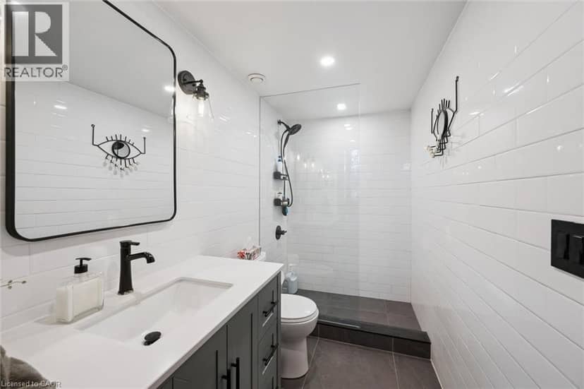 24 CEDAR Street Unit# 106 — photo 17 of 23
