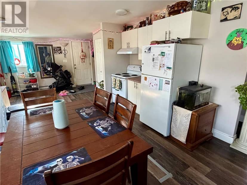 153-157 Birch Street — photo 12 of 40
