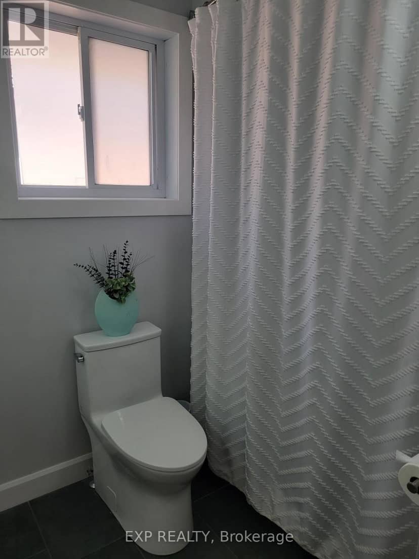 74 Buchanan Street — photo 13 of 29