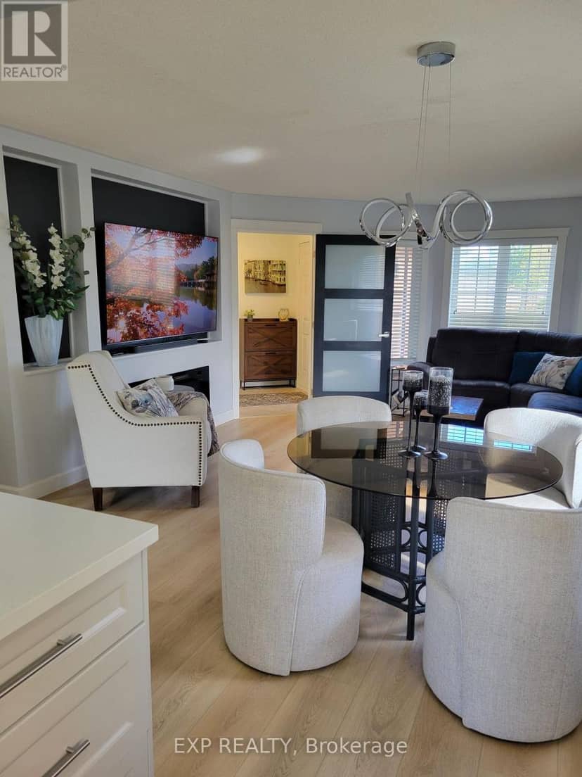 74 Buchanan Street, Barrie, photo 6