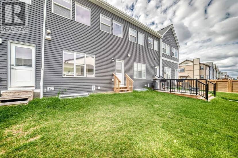 7614 202 Avenue SE — photo 31 of 33