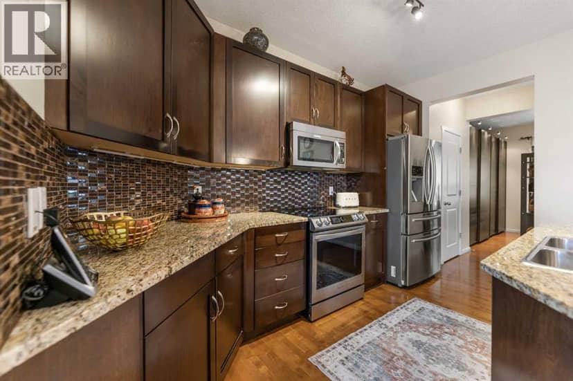 29 Brightoncrest Heights SE — photo 18 of 40