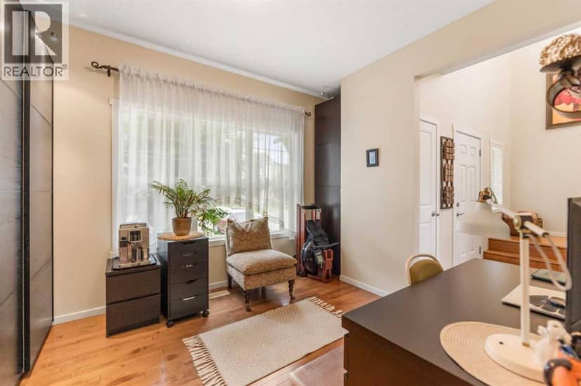 29 Brightoncrest Heights SE — photo 11 of 40