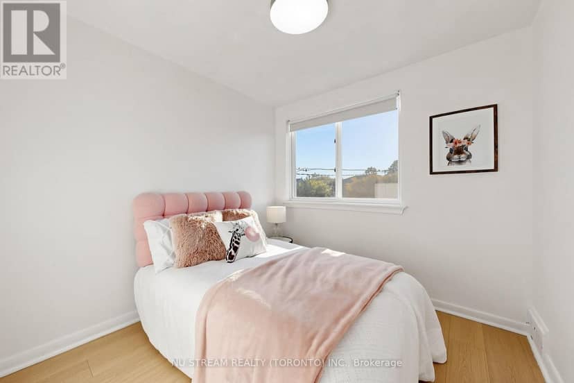 177 Vauxhall Drive — photo 19 of 33