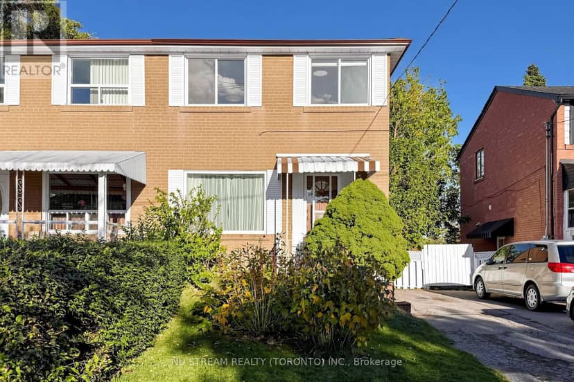 177 Vauxhall Drive, Toronto, photo 2