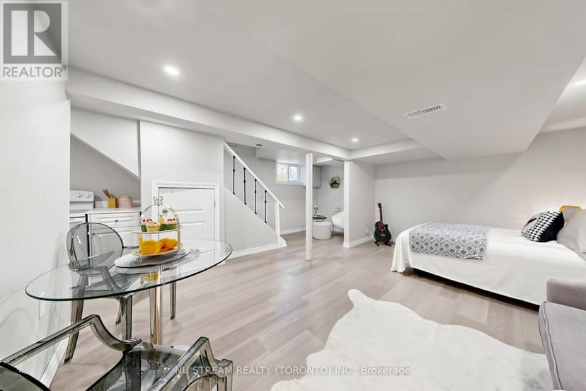 177 Vauxhall Drive — photo 27 of 33