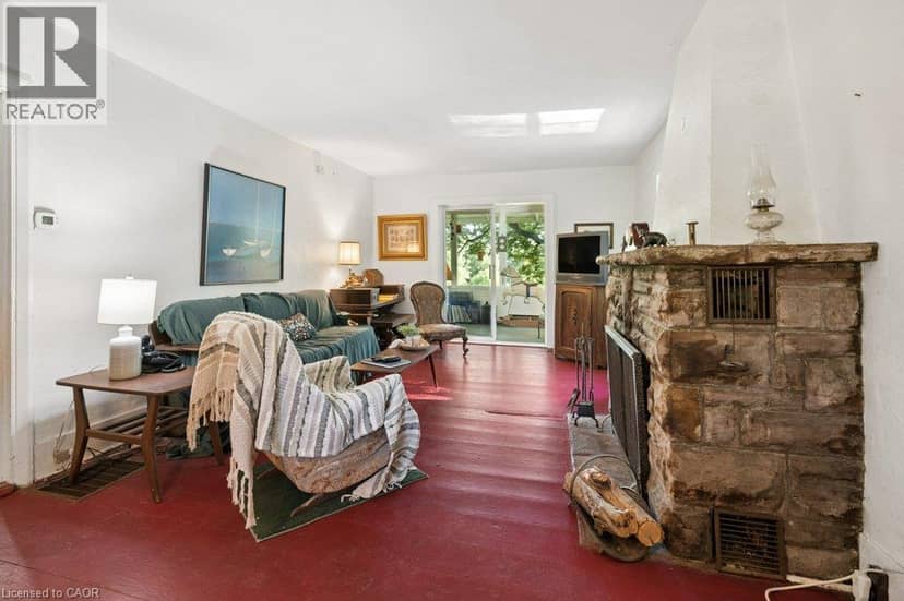 48 MISTY RIVER Drive — photo 11 of 40