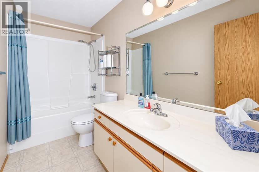 67 Elwell Close — photo 17 of 27