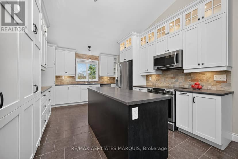240 Noonan Road S — photo 16 of 40
