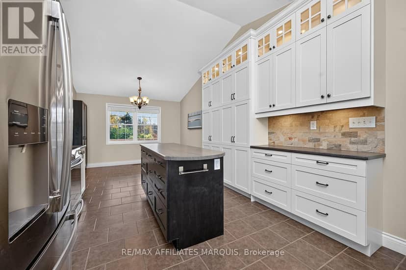 240 Noonan Road S — photo 19 of 40