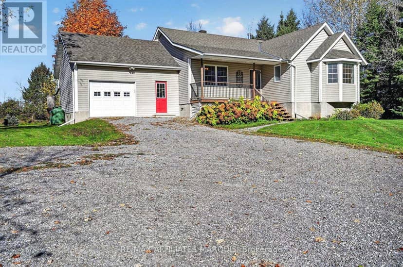 240 Noonan Road S, Rideau Lakes, photo 2