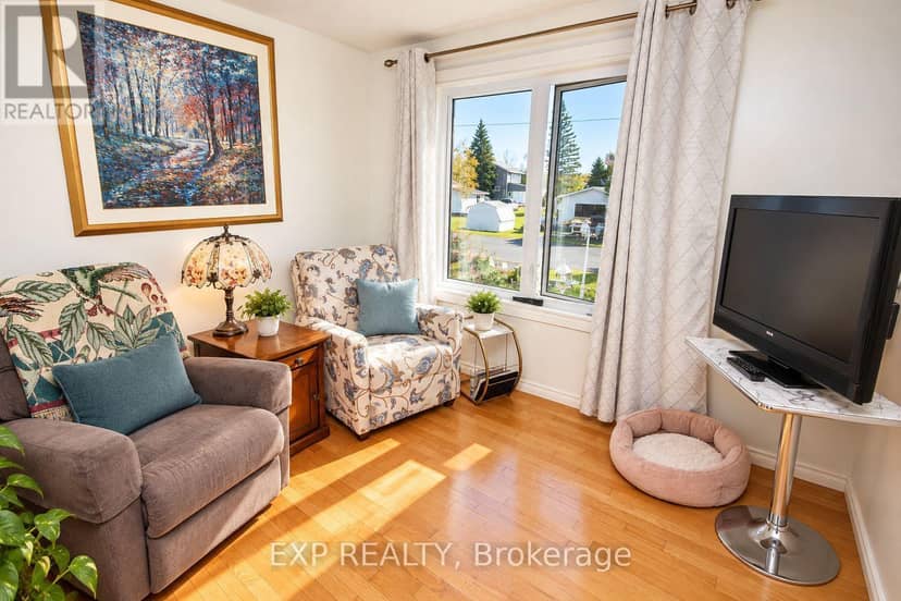 578 Telegraph Road — photo 16 of 34
