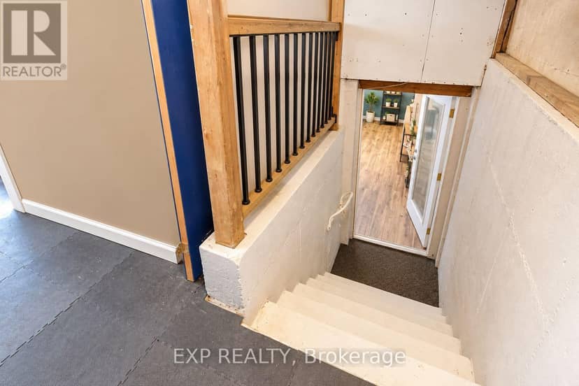 578 Telegraph Road — photo 27 of 34