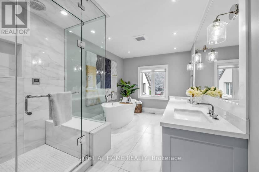 21 Austin Terrace — photo 21 of 39