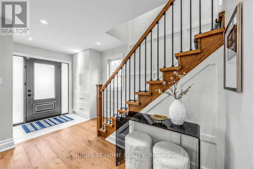 21 Austin Terrace, Toronto, photo 3